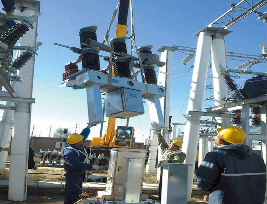 张家口沽源110KV现场对35KV断路器更换工作